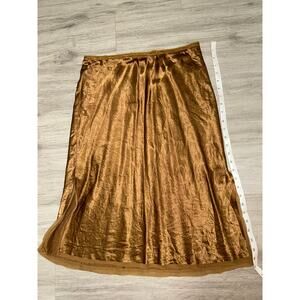 vince. Silk-Chiffon-Trimmed double slit Slip Skirt in Nile sz 6